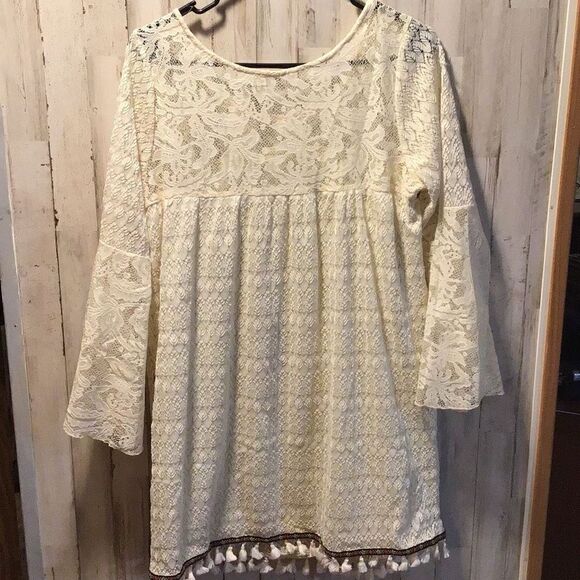 Dress. By Umgee six small - Picture 2 of 5